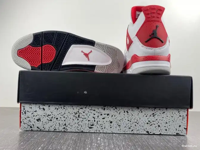 One Kick Air 4 Red Cement DH6927-161 Jordan 0703